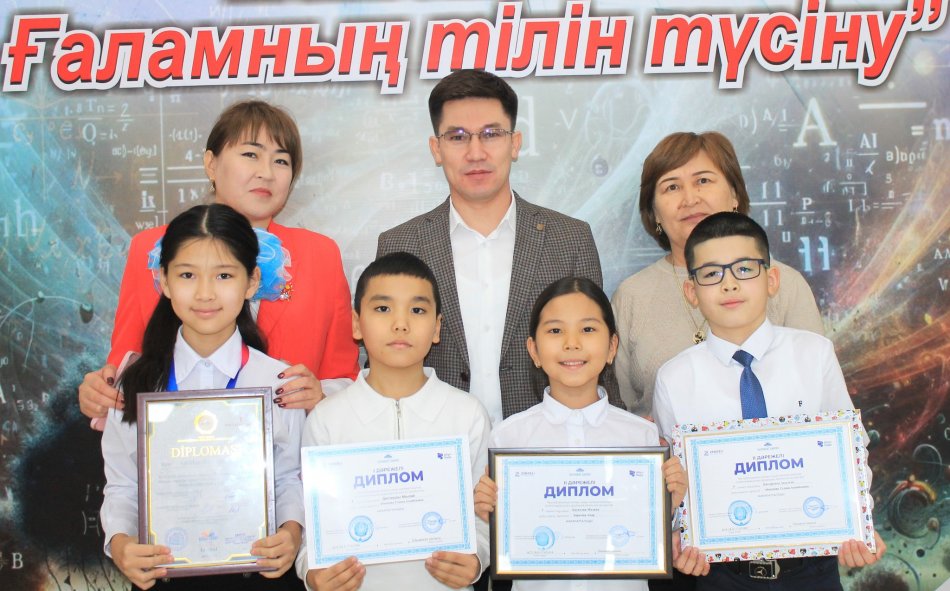 БІЛІМДІ, ӨНЕРЛІ, ШЫҢДАЛҒАН ШӘКІРТ – МЕКТЕП МАҚТАНЫШЫ!