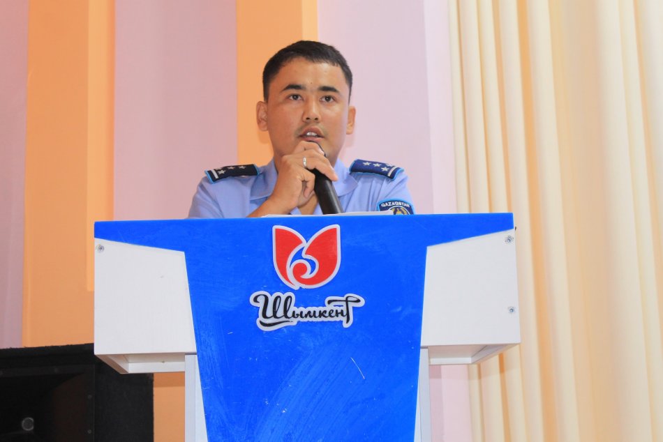 "Заң және тәртіп" қағидаты аясында жасөспірімдер арасында құқықбұзушылықтың алдын алу.